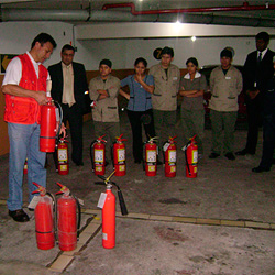 Venta de extintores - Recarga de extintores - Extintores - Extintores nacionales - Extintores importados - Retardante de fuego - Lavado de alfombras - Limpieza de alfombras